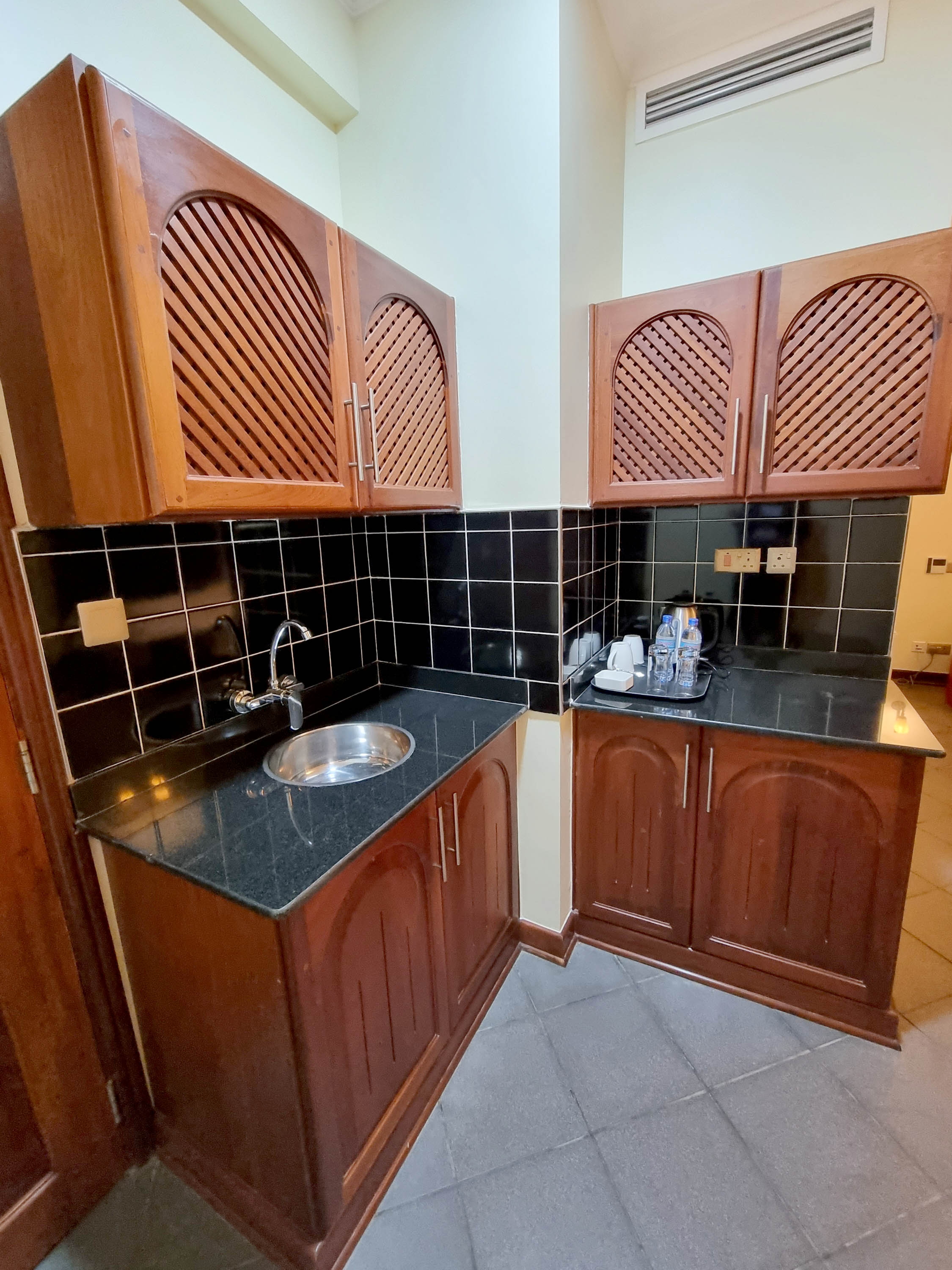 seven skies hotel Arusha